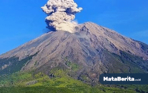 Gunung Semeru
