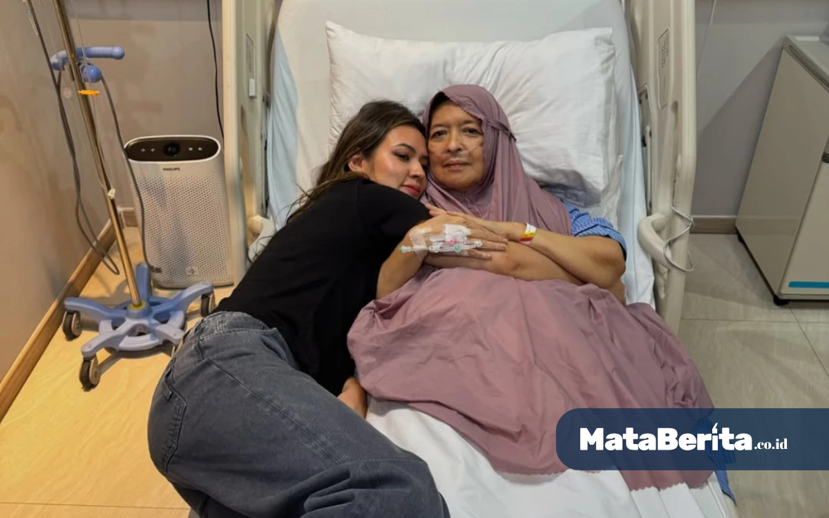Ibu Raisa Meninggal Dunia