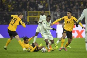 Dortmund vs Inter: Nerazzurri Menang Dramatis, Tapi Masih di Zona Play-off