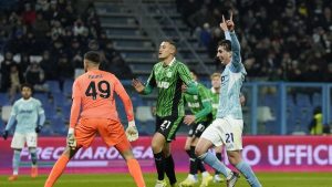 Sassuolo vs Juventus berakhir 0-3. Jay Idzes jadi sorotan karena blunder fatal, tapi ternyata bukan pemain dengan nilai terburuk di laga ini.
