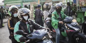 Krisis Ojol Jakarta Bukan Soal Mudik, Driver Sengaja Tolak Order karena Potongan Aplikasi Keyword: krisis ojol Jakarta