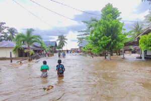 Ratusan Rumah Tenggelam! Nestapa Banjir Sulawesi Tengah di Donggala yang Melumpuhkan Aktivitas Warga