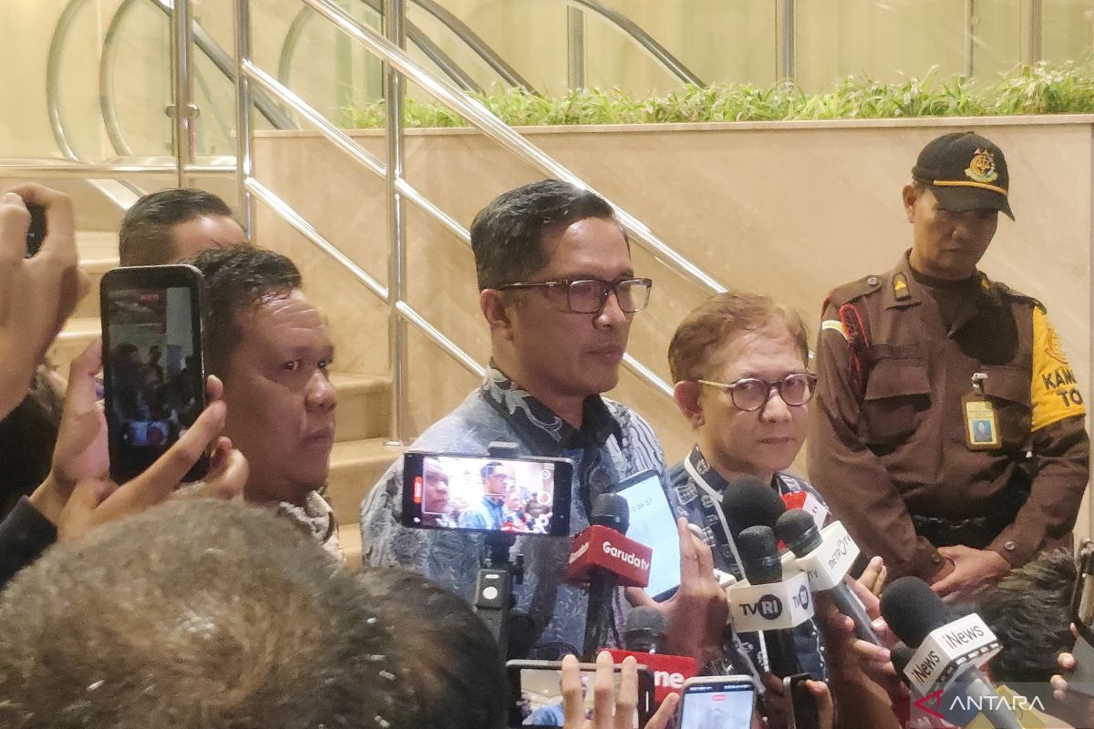 Apa yang Sebenarnya Terjadi pada Febrie Adriansyah Selama Sepekan Penuh Gejolak Ini?
